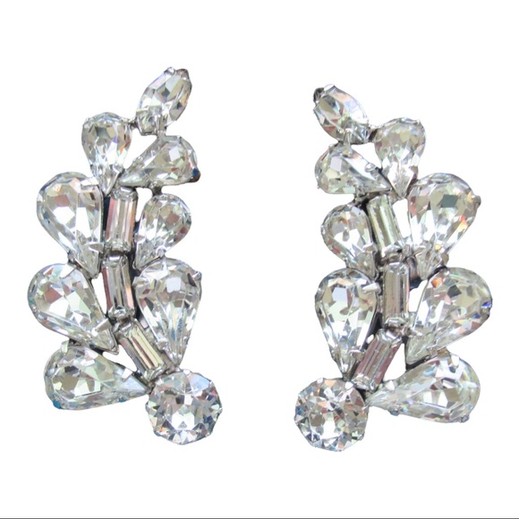 Albert Weiss Jewelry - Weiss Vintage Austrian Rhinestone Curved Clip Earrings